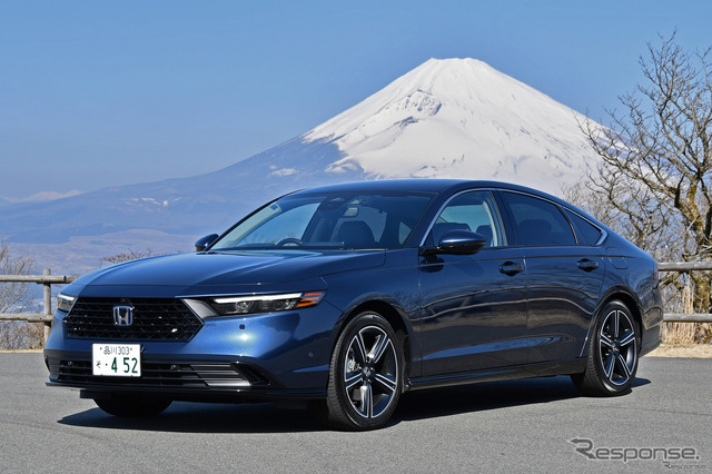 8位) 【ホンダ アコード 新型試乗】「クルマの基本型はセダンである」ことを改めて確認した…諸星陽一