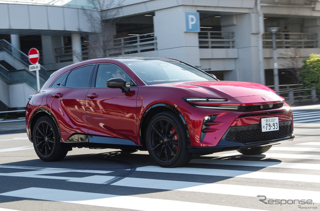 2位) 【トヨタ クラウンスポーツ PHEV 新型試乗】欧州PHEVとは全く違う!抜きん出た世界観をもつ一台…南陽一浩