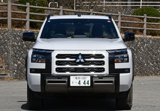 三菱 トライトン 新型