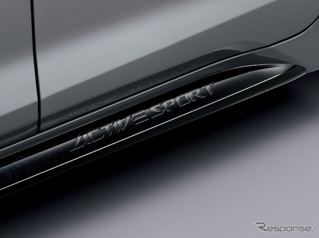トヨタ カローラ/カローラツーリング 特別仕様車 ACTIVE SPORT ロッカーモール(アティチュードブラックマイカ塗装/ACTIVE SPORTロゴマーク付)