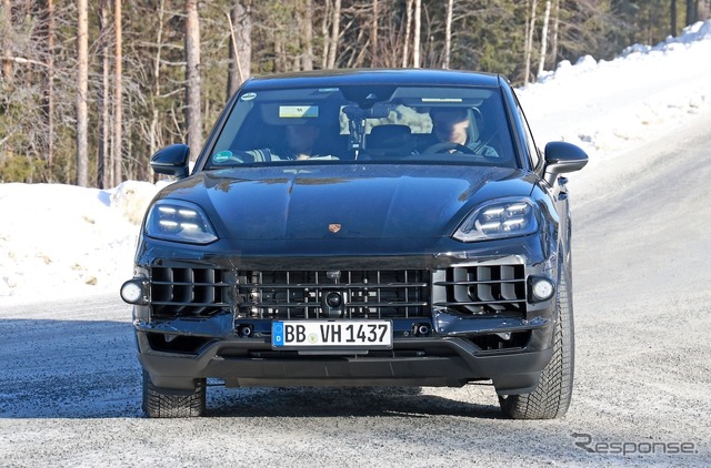ポルシェ カイエン 次期型 ICEモデルのプロトタイプ(スクープ写真)