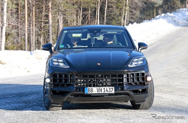 ポルシェ カイエン 次期型 ICEモデルのプロトタイプ(スクープ写真)