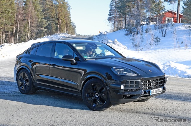 ポルシェ カイエン 次期型 ICEモデルのプロトタイプ(スクープ写真)