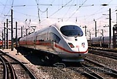 本業に集中! ダイムラー・クライスラーが鉄道部門売却