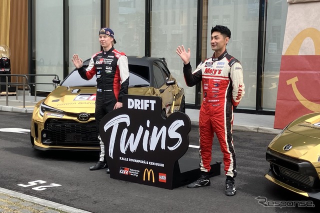 カッレ・ロバンペラ選手(向かって左)とケン・グシ選手