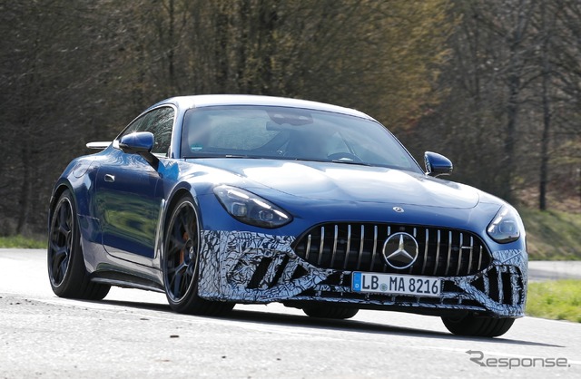 メルセデス AMG GTクーペ 後輪駆動モデルのプロトタイプ(スクープ写真)