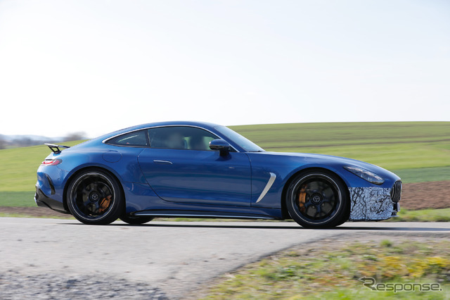 メルセデス AMG GTクーペ 後輪駆動モデルのプロトタイプ(スクープ写真)