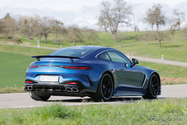 メルセデス AMG GTクーペ 後輪駆動モデルのプロトタイプ(スクープ写真)