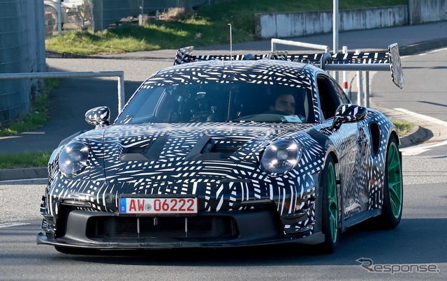 ポルシェ 911 GT3 RS MR プロトタイプ(スクープ写真)