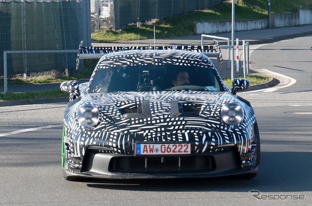 ポルシェ 911 GT3 RS MR プロトタイプ(スクープ写真)