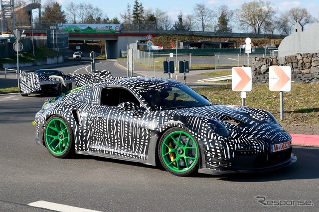 ポルシェ 911 GT3 RS MR プロトタイプ(スクープ写真)
