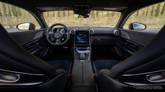メルセデスAMG GT 新型の「63 4MATIC+クーペ」(参考)