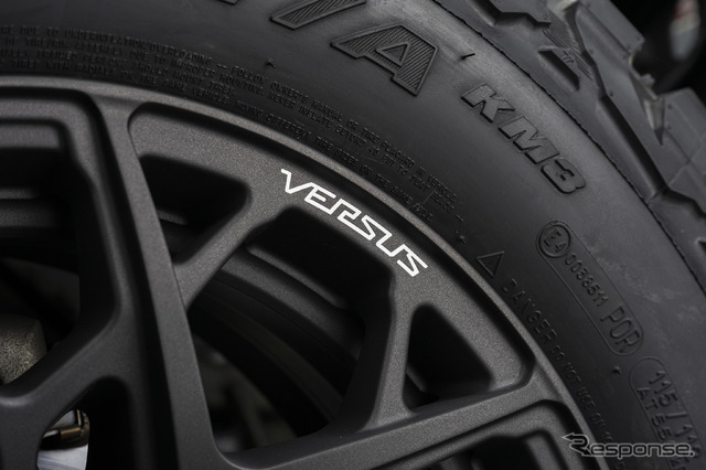 スズキ ジムニーシエラ×レイズ ベルサス VV25MX マットスーパーダークガンメタ(APJ)