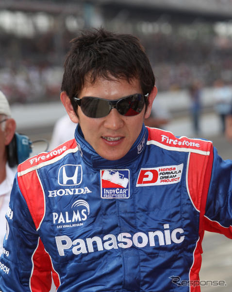 【IRL インディ500】決勝…カストロネベスが涙のフェンス登り