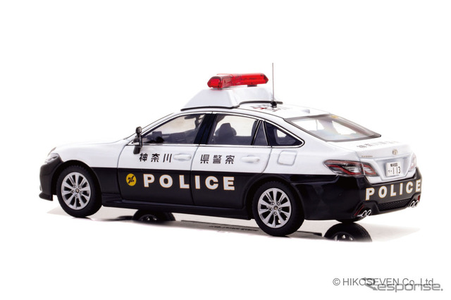 トヨタ クラウン (ARS220) 2021 神奈川県警察所轄署地域警ら車両（1/43スケール）