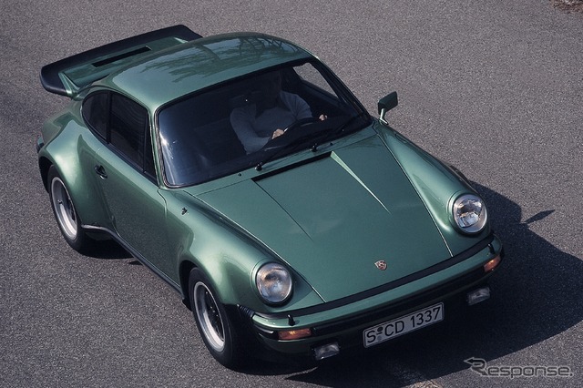 911ターボ3.0(930、1975年。レトロクラシックス2024出展予定)