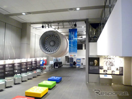 ブリヂストンTODAY、航空機用タイヤ特別展示 7月下旬まで