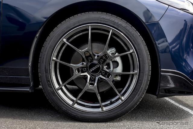 マツダ マツダ3×ボルクレーシングG025 215/45R18