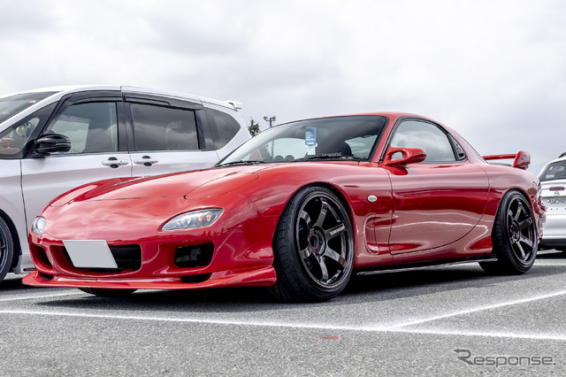 マツダ RX-7×ボルクレーシングTE37 SAGA S-Plus 255/35R18