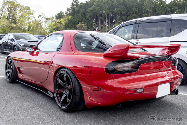 マツダ RX-7×ボルクレーシングTE37 SAGA S-Plus 255/35R18