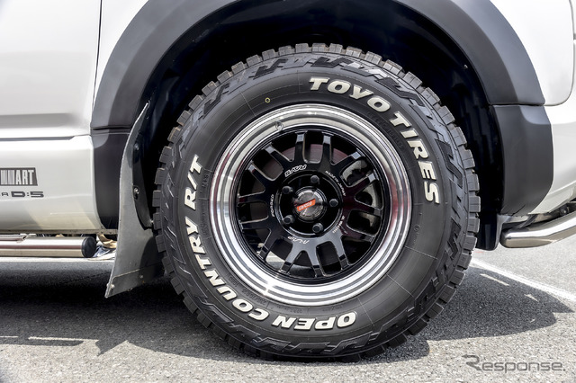 三菱 デリカD:5×A・LAP 07X 235/70R16