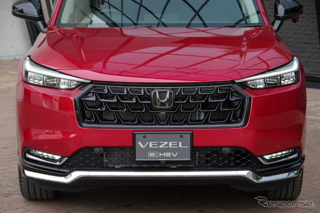 ホンダ ヴェゼル スポーツスタイル(ホンダアクセス 純正アクセサリーパーツ装着車)