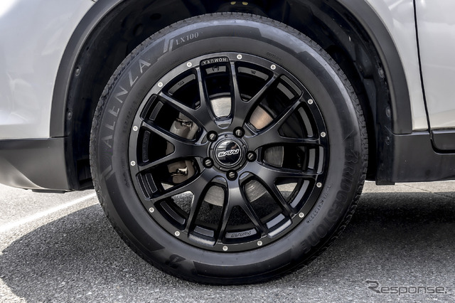 ニッサン エクストレイル×ホムラ2×7FA 235/55R18