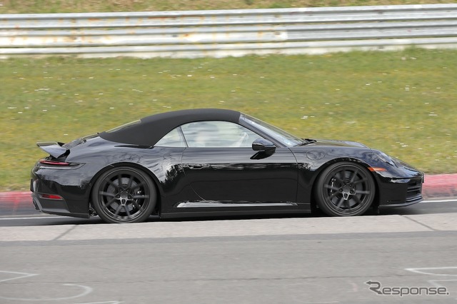 ポルシェ 911 カブリオレ 改良新型(スクープ写真)