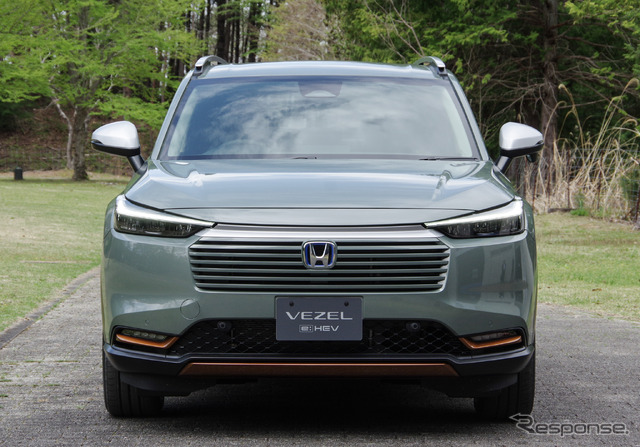 ホンダ ヴェゼル 改良新型(e:HEV X Huntパッケージ)