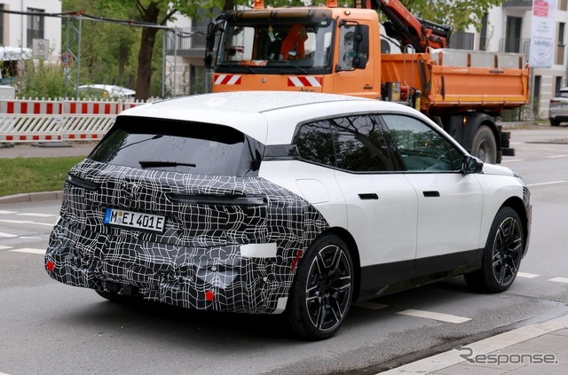 BMW iX 改良新型プロトタイプ(スクープ写真)