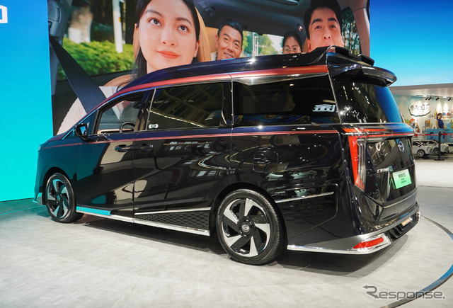 広汽伝祺 E9 PHEV 四座高定版(北京モーターショー2024)