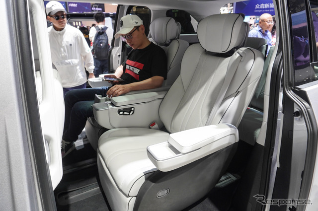 XPENG X9(北京モーターショー2024)