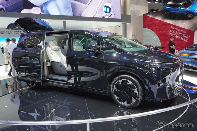 XPENG X9(北京モーターショー2024)