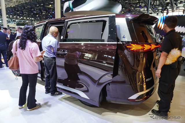DENZA D9 PIONEER(北京モーターショー2024)