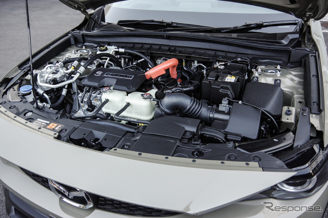【MX30 ROTARY-EV vs UX300h】スペック比較...ロータリーEVの実力やいかに