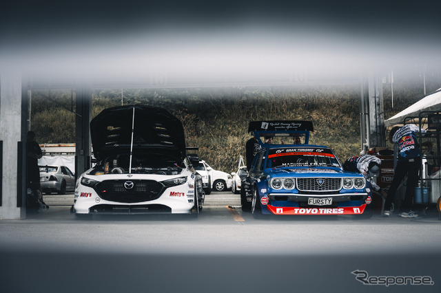 FURSTY / Red Bull with Team Magic TOYO TIRES Drift