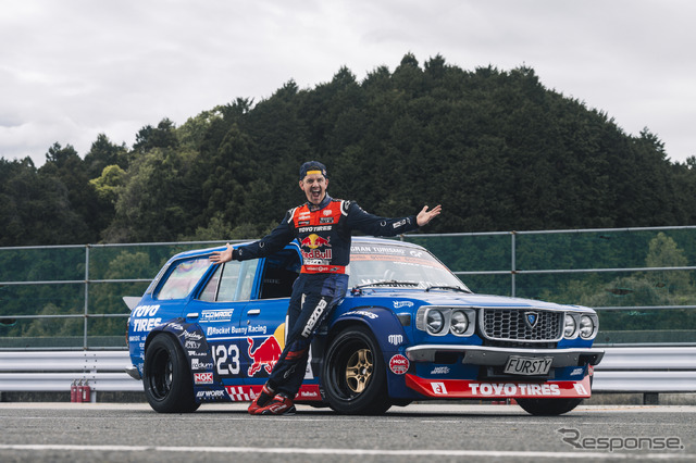 FURSTY / Red Bull with Team Magic TOYO TIRES Drift