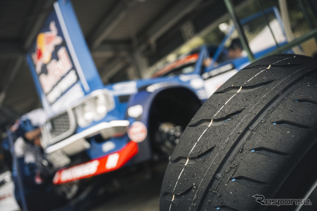 FURSTY / Red Bull with Team Magic TOYO TIRES Drift
