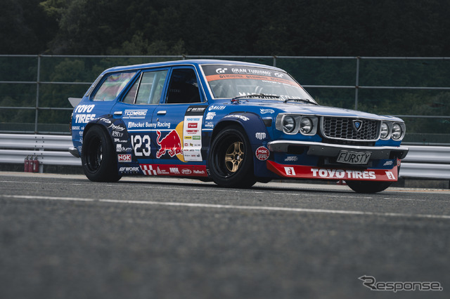 FURSTY / Red Bull with Team Magic TOYO TIRES Drift