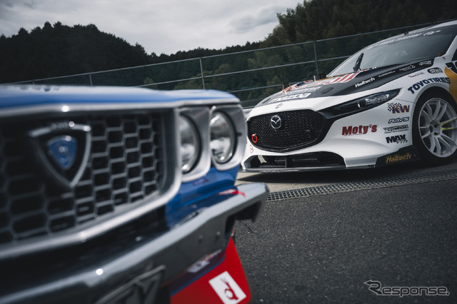 FURSTY / Red Bull with Team Magic TOYO TIRES Drift
