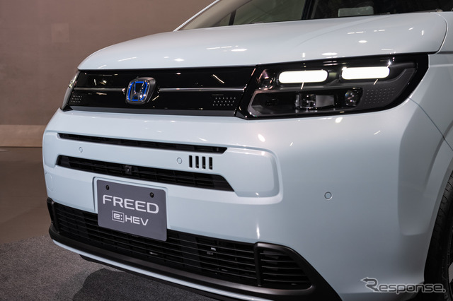 ホンダ フリード 新型(エアー)