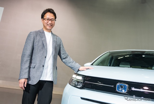 ホンダ フリード 新型のエクステリアデザインを担当した佐川正浩さん