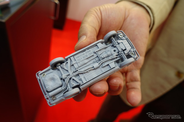 背面をリアルに再現したENIFの新作(キッドボックス)
