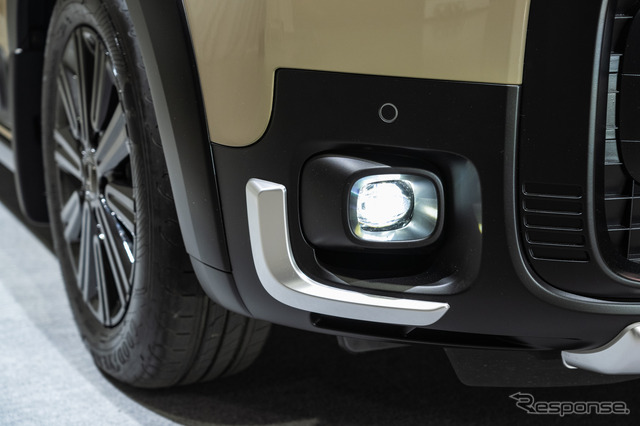 ホンダ フリード 新型(クロスター)ホンダアクセス純正アクセサリー装着車