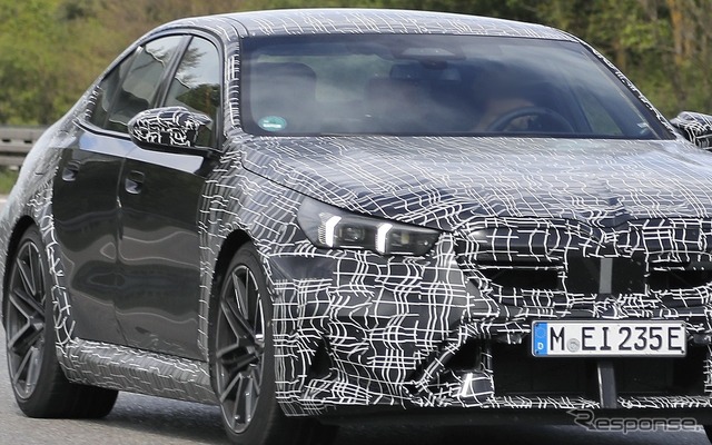 BMW M5 セダン 次期型プロトタイプ(スクープ写真)