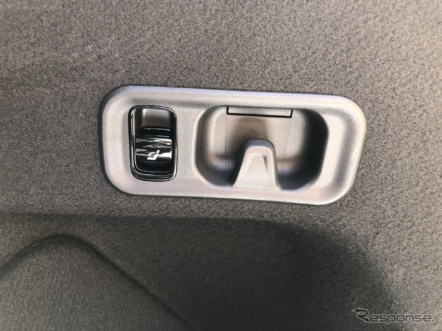 メルセデスベンツ E220d アバンギャルド