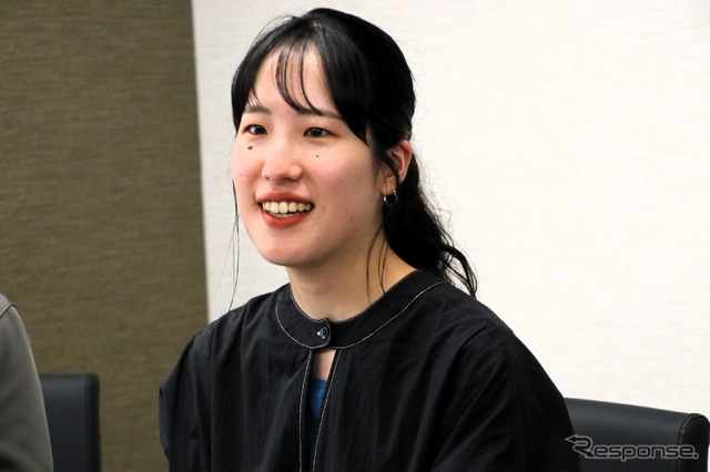 スズキ商品企画本部四輪デザイン部の佐藤玲衣奈さん