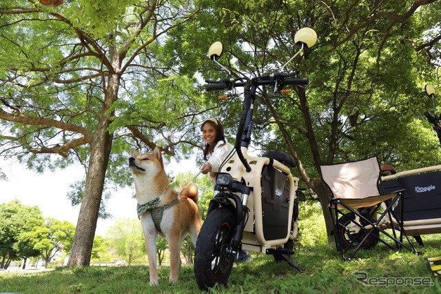 愛犬と旅する電動バイク『Doggie』を発売…愛犬家夫婦が考案