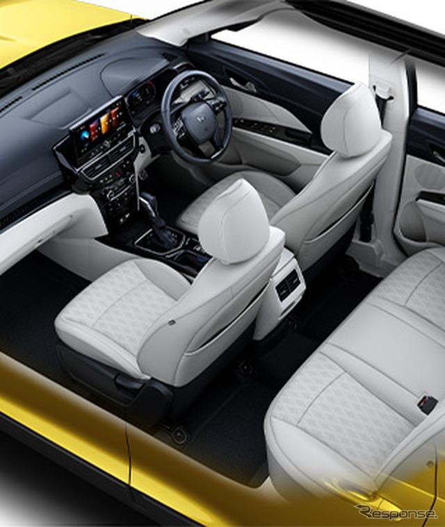 マヒンドラ XUV 3XO