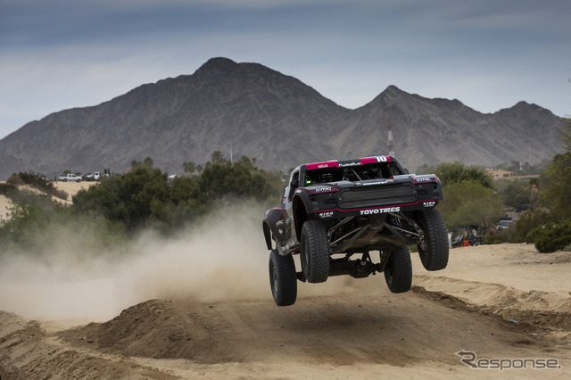アラン・アンプディア選手 参戦クラス:Trophy Truck/使用タイヤ:OPEN COUNTRY M/T-R(サイズ:40×13.50R17LT)